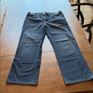 Stylish Wide-Leg Jeans